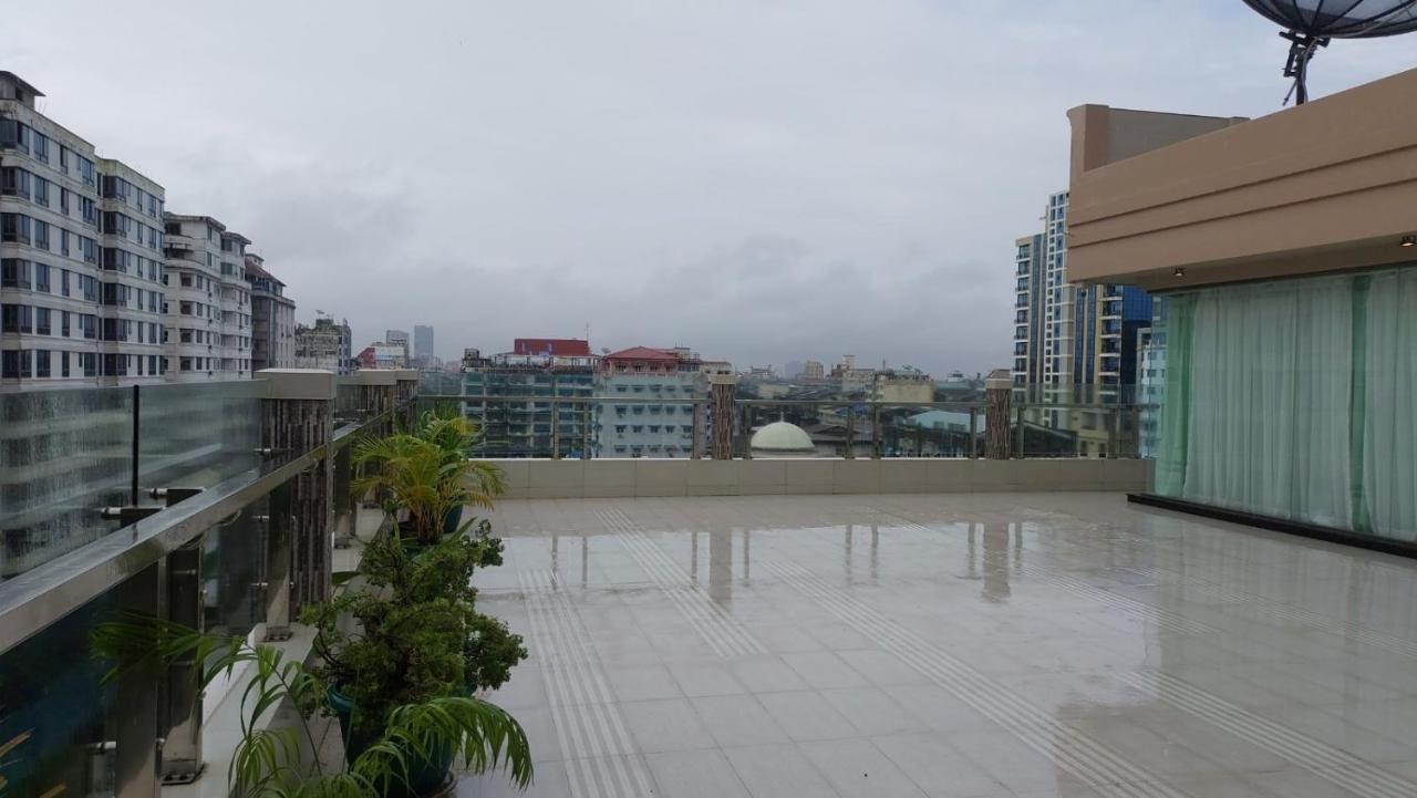 Hotel Grand Galaxy Yangon Exterior photo